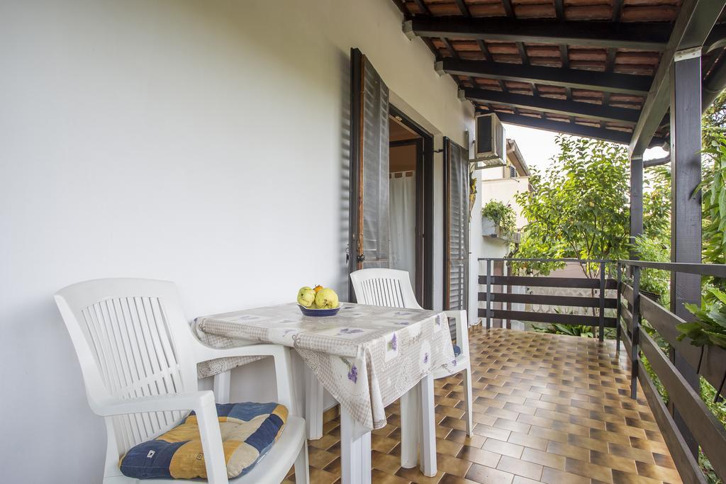 Guest House Nada 392 Pula Exterior photo